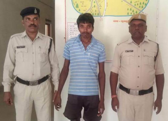 4 साल से महिलाओं के कपड़ों  की चोरी, आरोपी गिरफ्तार