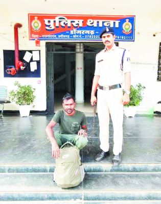 फारेस्ट अफसर के घर चोरी का आरोपी रायपुर से गिरफ्तार
