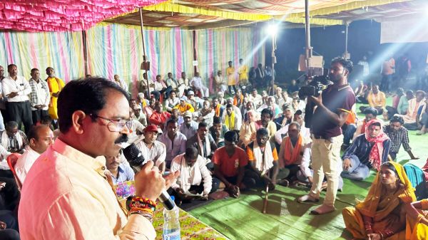 समाज कमजोर व्यक्ति का सहयोग करें ताकि उसका जीवन स्तर ऊपर उठ सके - इंद्र साव