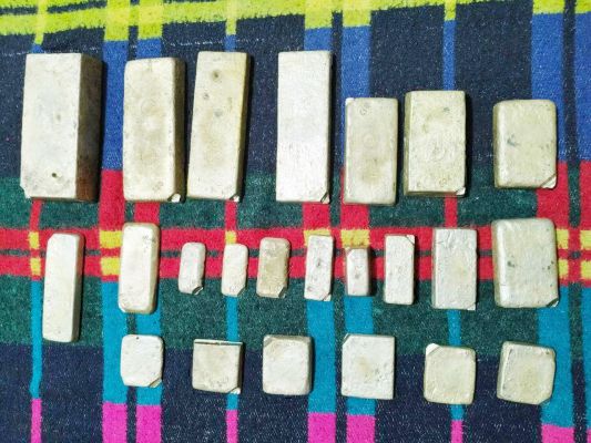 28 लाख की चांदी की सिल्लियां  समेत तस्कर गिरफ्तार