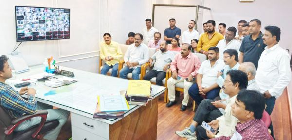 पाल पारिवारिक कार्य में व्यस्त सीजू को महापौर का प्रभार