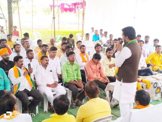 महाराष्ट्र चुनाव में जुटे विक्रांत