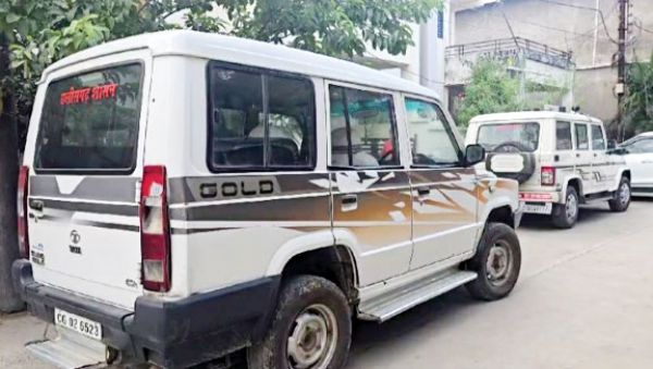 सप्लायर के घर जीएसटी टीम का छापा