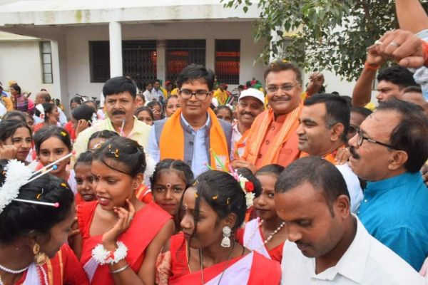 भाजपा की सरकार आने पर छग ओडिशा की तर्ज पर बदलाव महसूस करेंगी महिलाएं- ओपी चौधरी