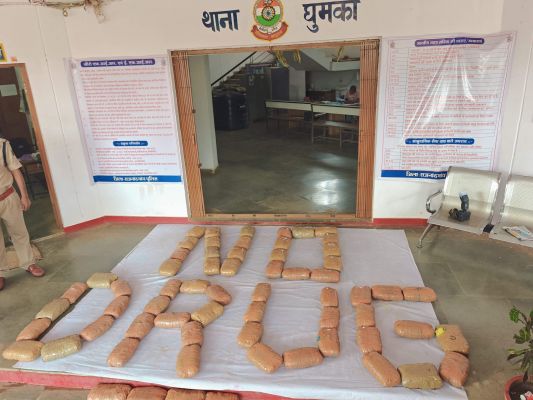 10 लाख का गांजा के साथ आधा दर्जन तस्कर पकड़ाए
