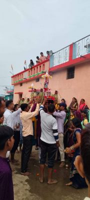 सेमरा-सी में मनाई दिवाली, आधी रात निकली गौरा-गौरी की बारात
