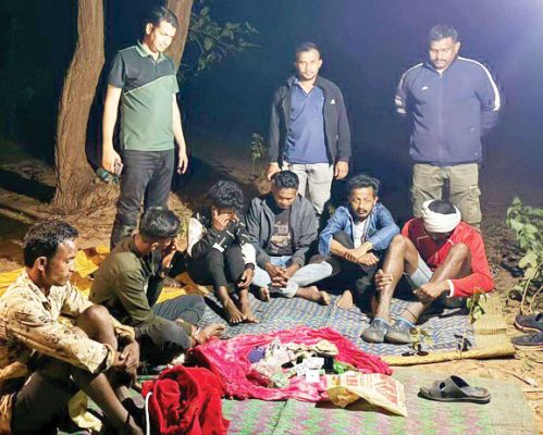 जंगल से 7 जुआरी गिरफ्तार
