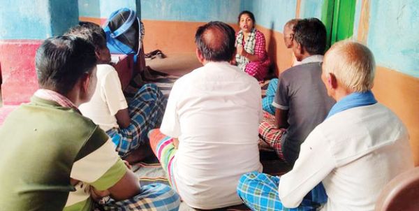 पारंपरिक वैद्यों को स्वास्थ्य संबंधित विषयों पर किया जागरूक