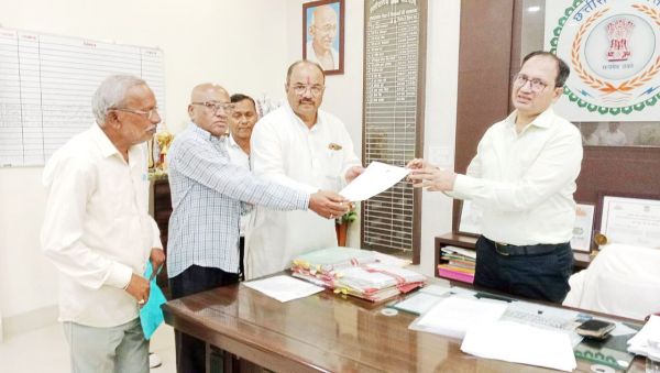 इंदिरा नगर नाले की समस्या करें दूर - राजेश