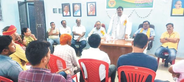विधायक इंद्र कुमार ने सुनी लोगों की समस्याएं
