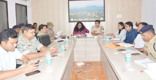 आपराधिक व्यक्ति पर करें कड़ी कार्रवाई