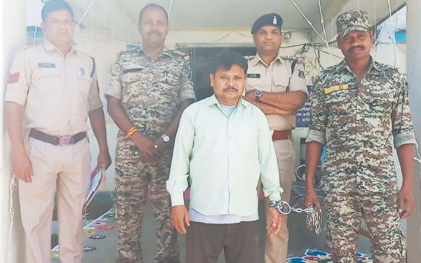 नकली नोट संग उत्तराखण्ड का एक आरोपी बंदी
