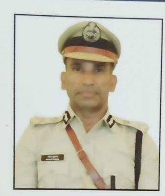 बस्तर की तर्ज पर नक्सल सफाए के साथ विकास पर जोर-आईजी बालाघाट