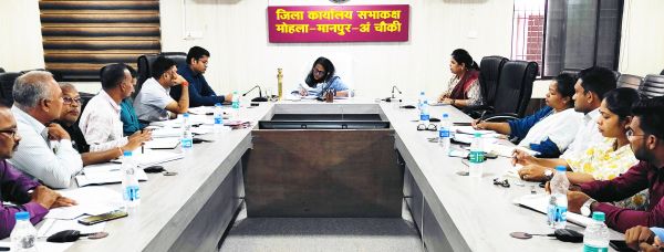 धान खरीदी केंद्रों में रखें पर्याप्त मात्रा में बारदाना