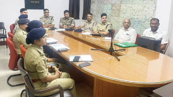 वर्ष 2024 में 96 मुठभेड़, 189 नक्सलियों के शव बरामद