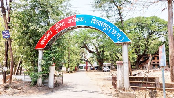 क्राइम कंट्रोल में विफल दो थानेदारों को लाइन अटैच किया एसपी ने 