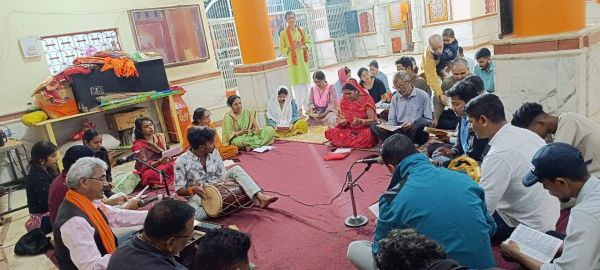 राघव मंदिर में हर मंगलवार को रामचरित  मानस व सुंदरकांड का सामूहिक पाठ
