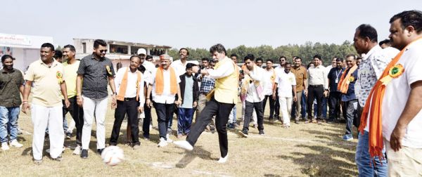 मानसिक, शारीरिक विकास के लिए खेल एक माध्यम - किरण देव