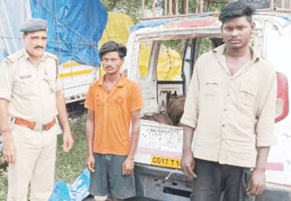 गश्त पर निकली पुलिस को जान  से मारने की कोशिश 