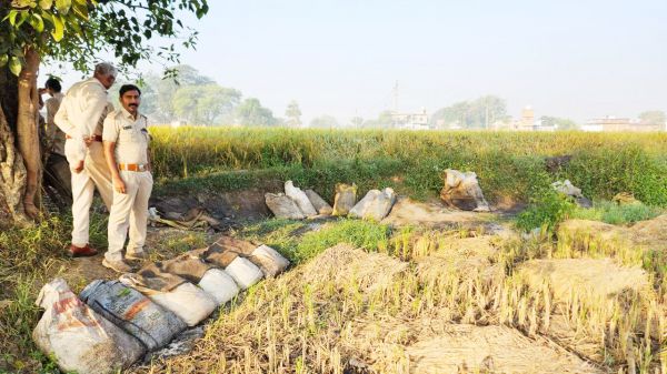 60 लीटर महुआ के साथ  2500 लीटर लहान जब्त