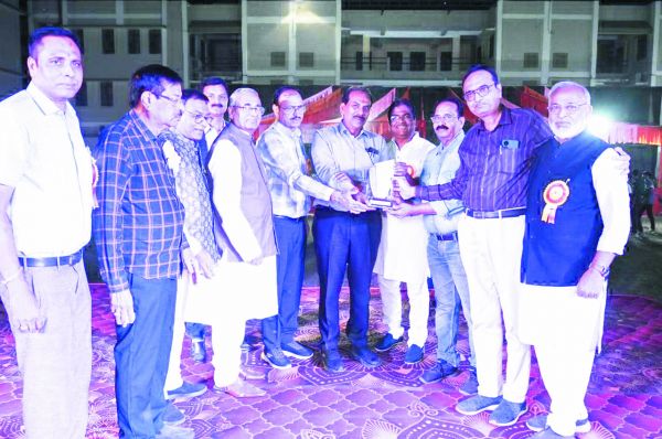 युगांतर में गुजराती बाल मेले का भव्य आयोजन