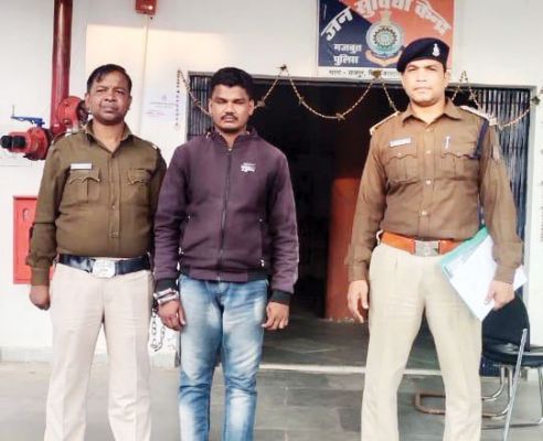 नाबालिग प्रेमिका पर खर्च कर देता था आरोपी का भाई पूरे पैसे... इसी आक्रोश में कर दी तीन हत्या