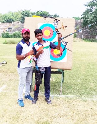 आकाश गुजरात में दिखाएगा तीरंदाजी का हुनर