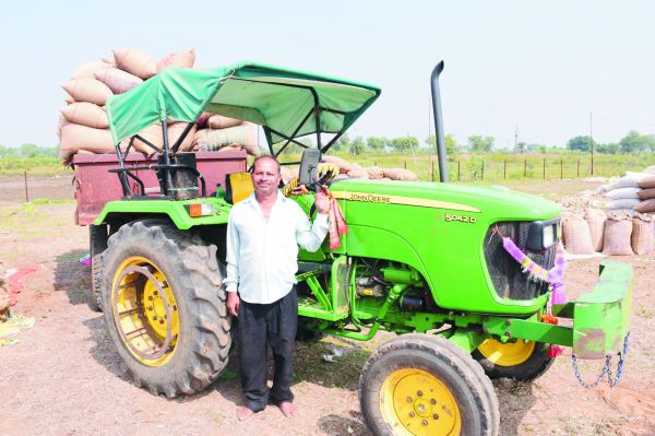 धूमधाम से मनाया जा रहा धान खरीदी उत्सव