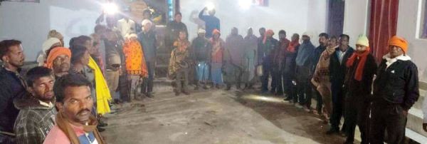 किसानों की जजावल में धान खरीदी केंद्र खोलने की मांग