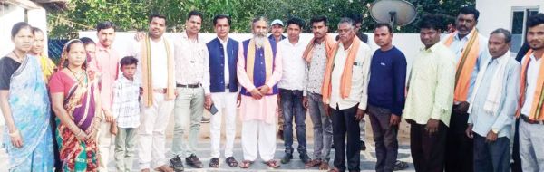 जीत के बाद पहली बार गम्हरी पहुंचे सांसद भोजराज का भव्य स्वागत