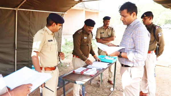 65 हजार युवा वर्दीधारी जवान बनने लगा रहे जोर