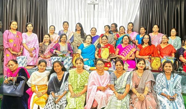 प्राचार्य पद पर पदोन्नत होने पर  5 प्रोफेसरों को दी विदाई