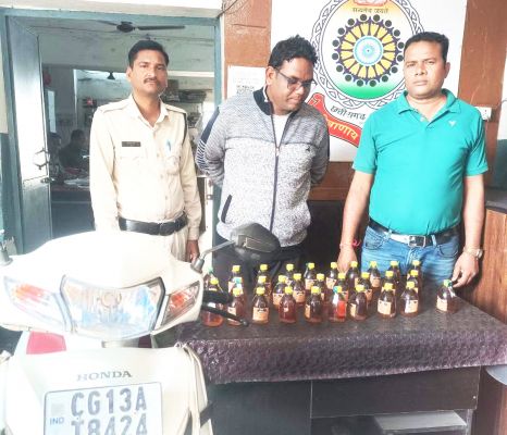 शराब संग 2 तस्कर गिरफ्तार   