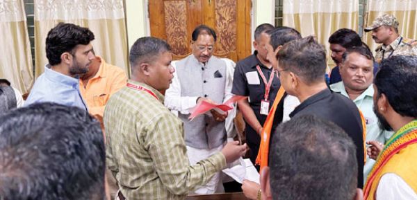 सीएम ने सुनी समस्याएं