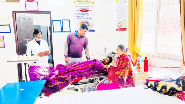 कैंसर पीडि़तों को मिल रहा कीमोथेरेपी से इलाज