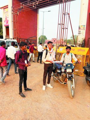 80 गाडिय़ों का मौके पर लिखवाया नंबर, 30 गाडिय़ों पर हुई चालानी कार्रवाई