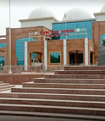 अधिकार अभिलेख में कूटरचना कर जमीन खरीदी-बिक्री की कोशिश