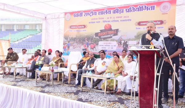 खेल में जीत-हार अपनी जगह है, खेल  में भाग लेना सबसे बड़ी बात - रमन