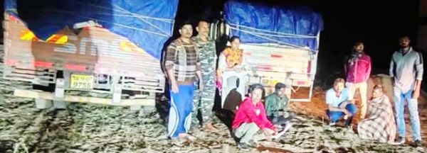 अवैध धान खपाने की कोशिश  नाकाम, 3654 बोरी धान जब्त