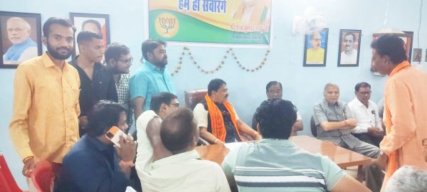 साप्ताहिक जनदर्शन में विधायक इन्द्र कुमार साहू ने सुनी समस्याएं