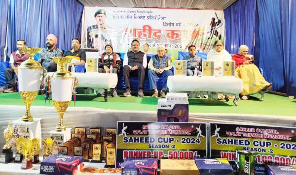शहीद कर्नल विप्लव त्रिपाठी स्मृति टूर्नामेंट में खरसिया बनी चैंपियन