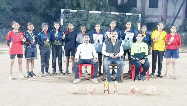 हैंडबॉल स्पर्धा में राजनांदगांव जिला -क्लब टीम का दबदबा