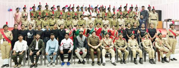 पीजी कॉलेज में धूमधाम से मना एनसीसी स्थापना दिवस समारोह