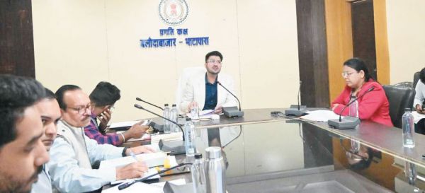 बारदाने और टोकन के लिए किसानों को न हो कोई समस्या-कलेक्टर