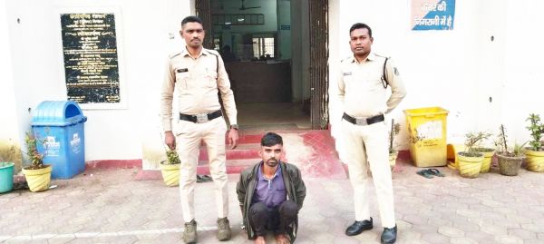 नशे में काम करने से मना किया  तो कर दी पिटाई, एफआईआर  