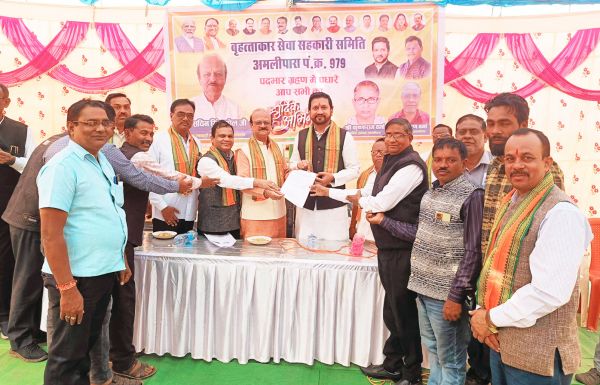 मोदी सरकार किसानों की आय दुगुनी  करने प्रतिबद्ध है-सचिन सिंह बघेल
