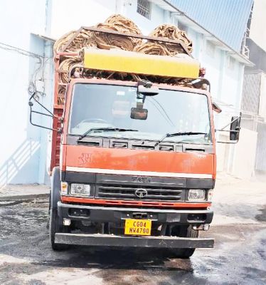 खरीदी केन्द्रों में की जा रही बारदानों की व्यवस्था  40 केन्द्रों में पहुंचाया मिलर्स पुराना बारदाना