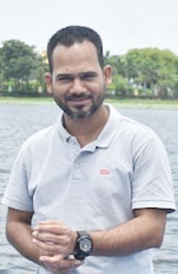  कलेक्टर ने वीडियो कॉल से पीएससी  टॉपर रविशंकर वर्मा को दी बधाई