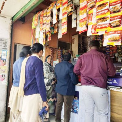 कोटपा एक्ट के तहत संयुक्त दल ने की चालानी कार्रवाई