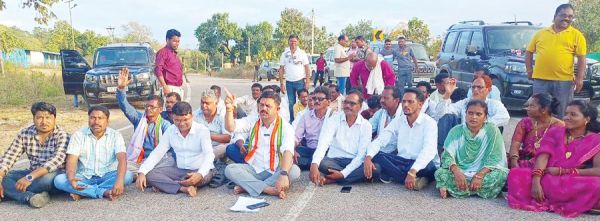 विधायक का जांच दल पहुंचा तारलागुड़ा, मैदान में सच्चाई जानकर भडक़े मंडावी